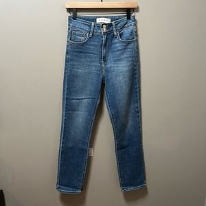 Buru women’s blue jeans size‎ 26